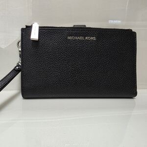 Michael Kors Black Textured Wristlet